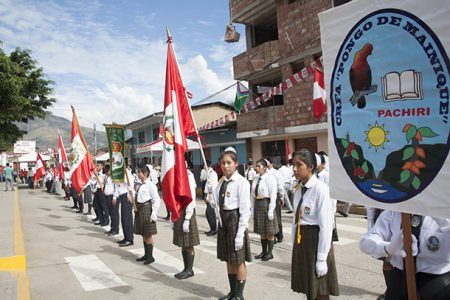 Estudiantes de las comunidades nativas en Echarati.