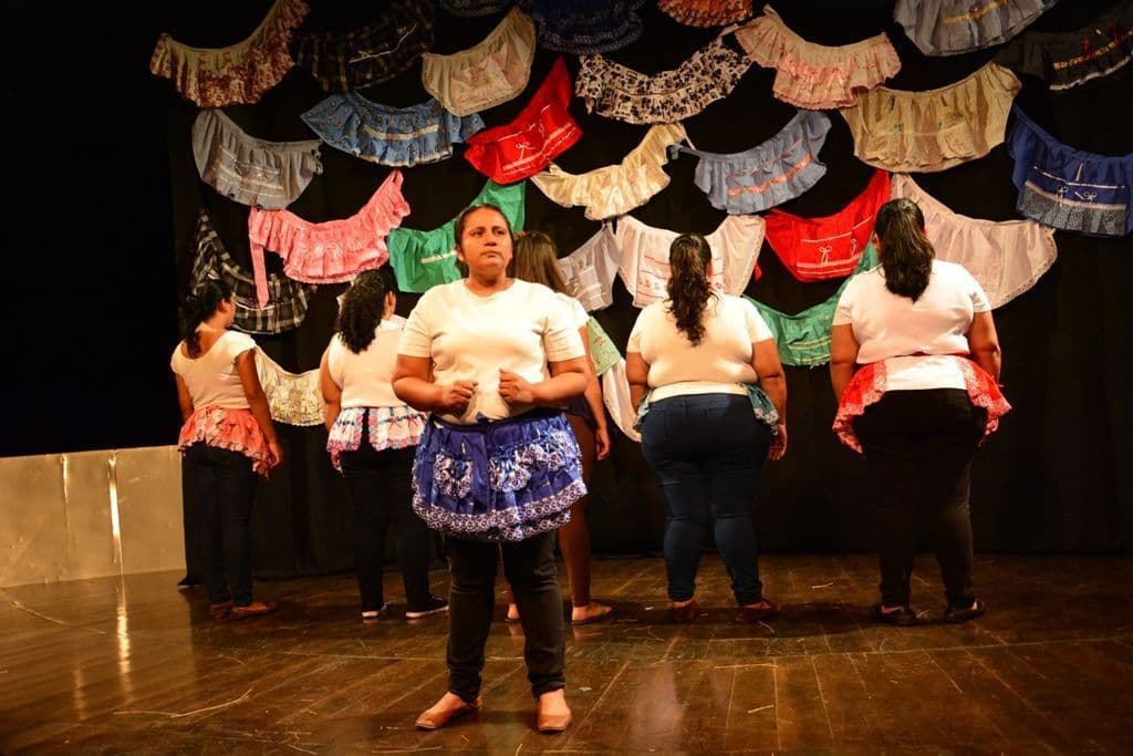 Algún día, obra e teatro a cabo de La Cachada Teatro
