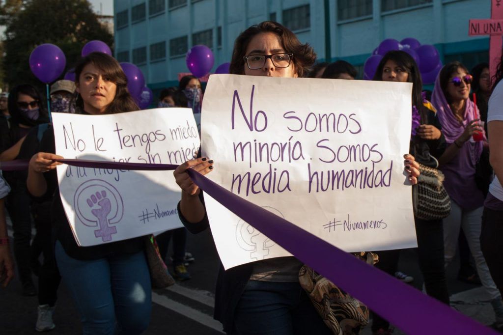 Las mujeres luchas contra los feminicidios en méxico