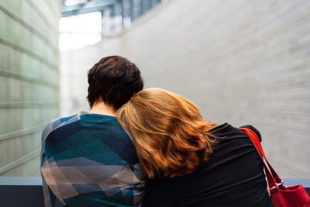 Pareja en el Kumu kunstimuuseum, Tallinn, Estonia. Foto: Külli Kittus